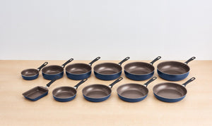 Thermos Durable Series 13cm Navy Egg Frying Pan for Gas Fire KFI - 013E