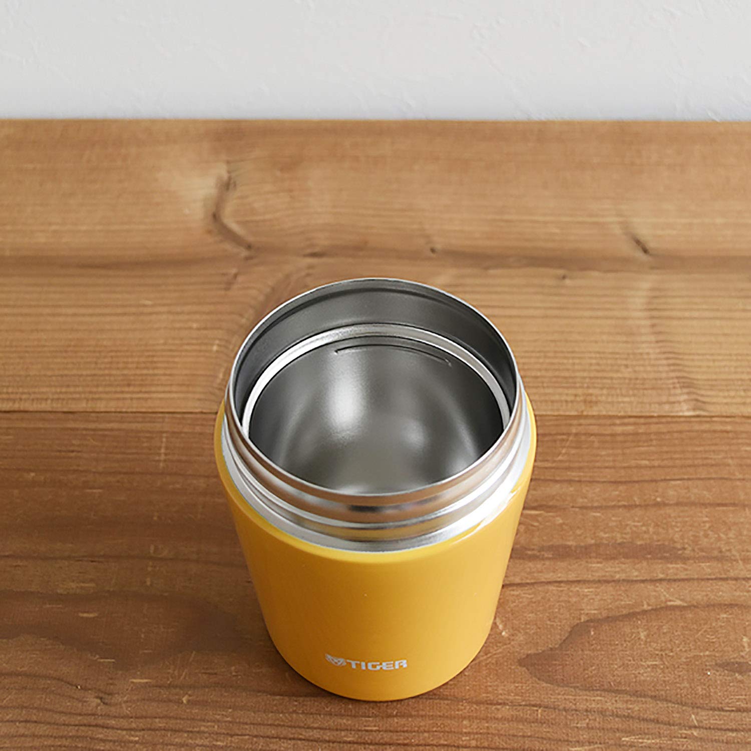 Tiger Thermos Japan Vacuum Insulated Soup Jar 300Ml Thermal Lunch Box Wide Mouth Round Bottom Saffron Yellow Mcl - B030 - Ys