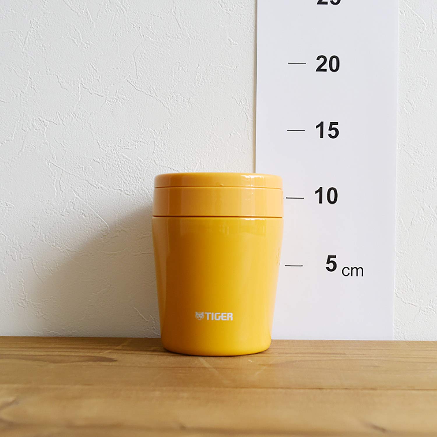 Tiger Thermos Japan Vacuum Insulated Soup Jar 300Ml Thermal Lunch Box Wide Mouth Round Bottom Saffron Yellow Mcl - B030 - Ys