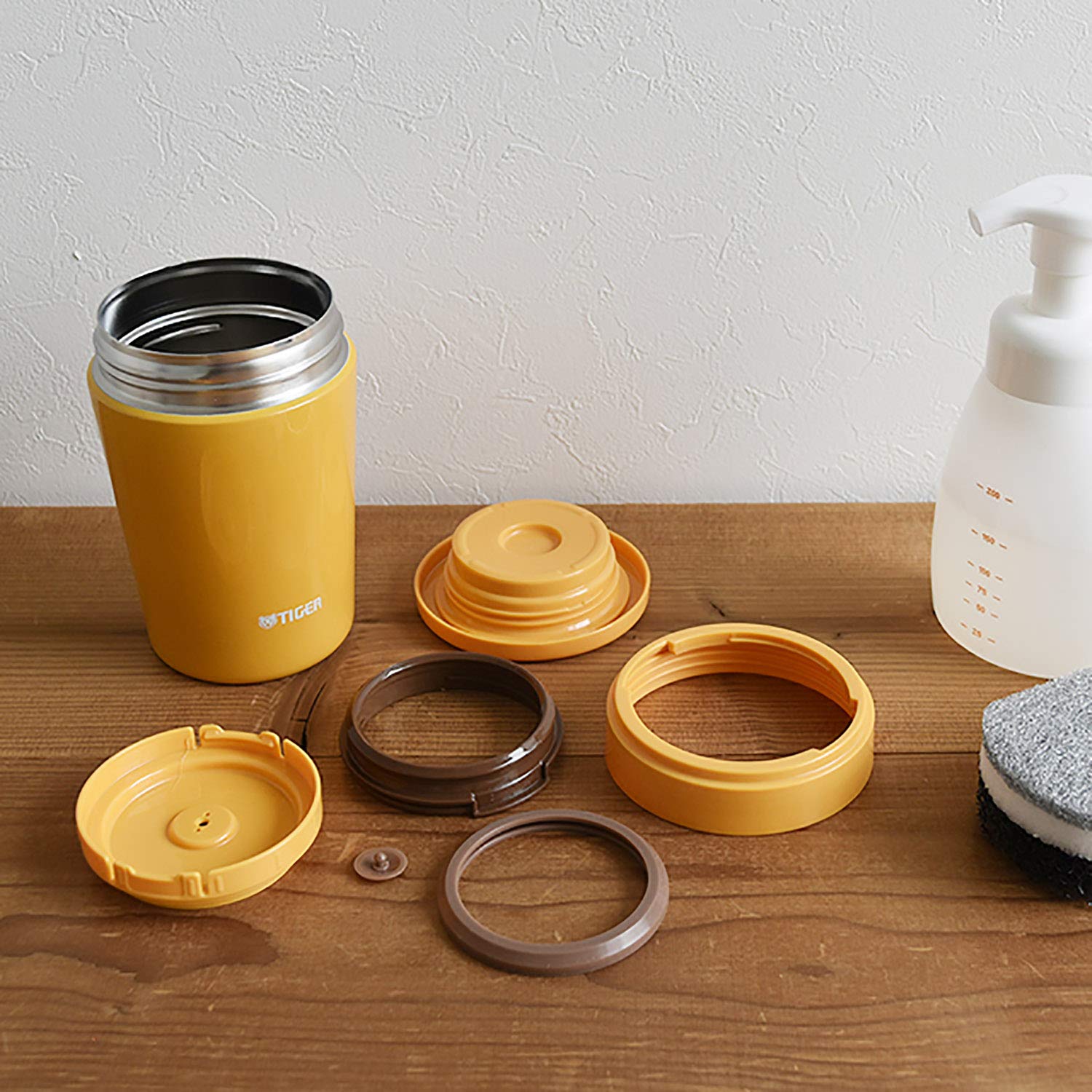 Tiger Thermos Vacuum Insulated Soup Jar 380Ml Japan Thermal Lunch Box Wide Mouth Round Bottom Saffron Yellow Mcl - B038 - Ys