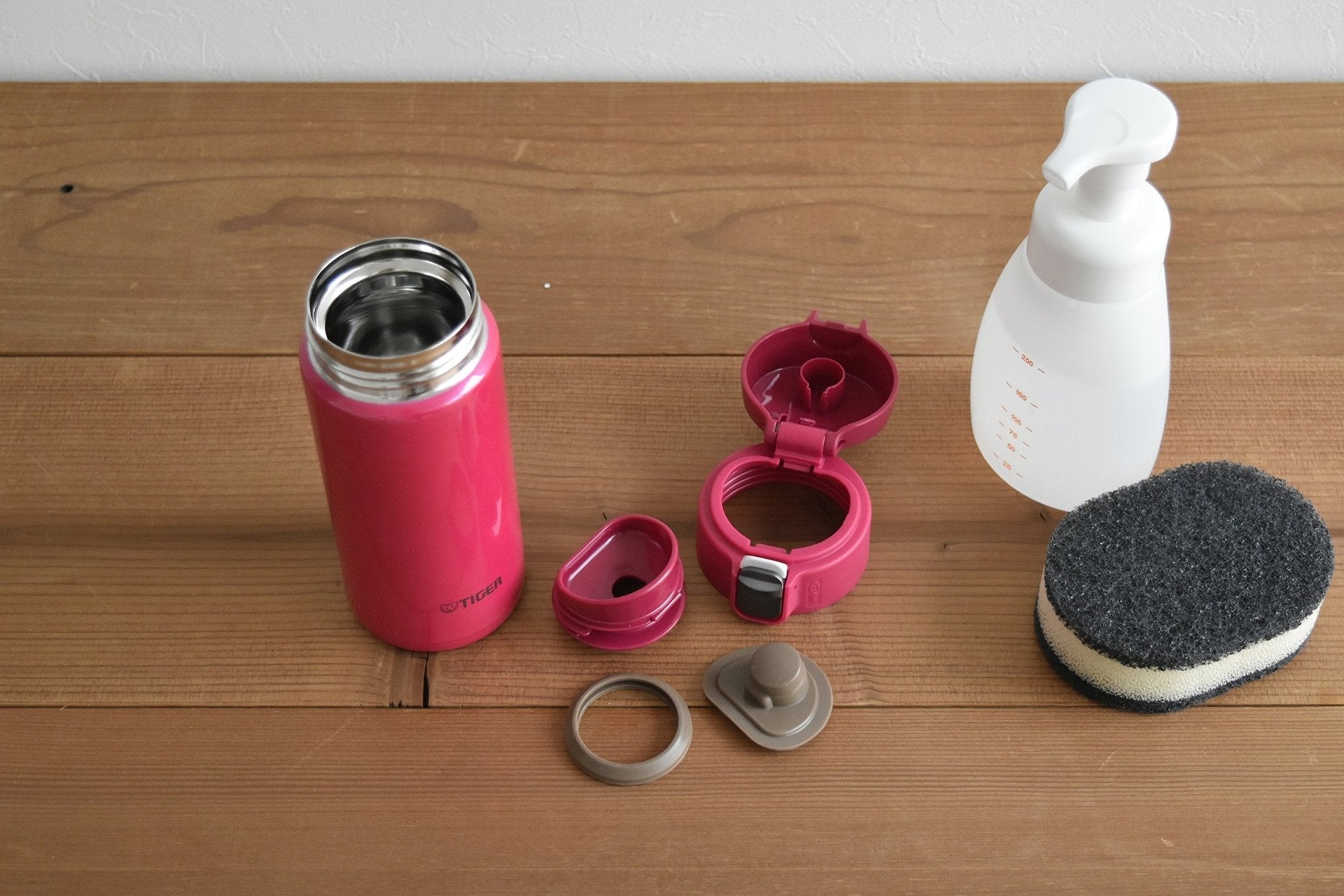 Tiger Thermos Water Bottle 360Ml Direct Drink Stainless Steel Mini Mug Sahara Lightweight Dream Gravity Passion Pink Japan Mmj - A036 - Pa