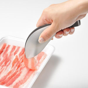 Close-up of Leye Yubisaki Stainless Steel Fingertip Tongs LS1505, 1 piece, featuring fingertip-fit design for better grip.