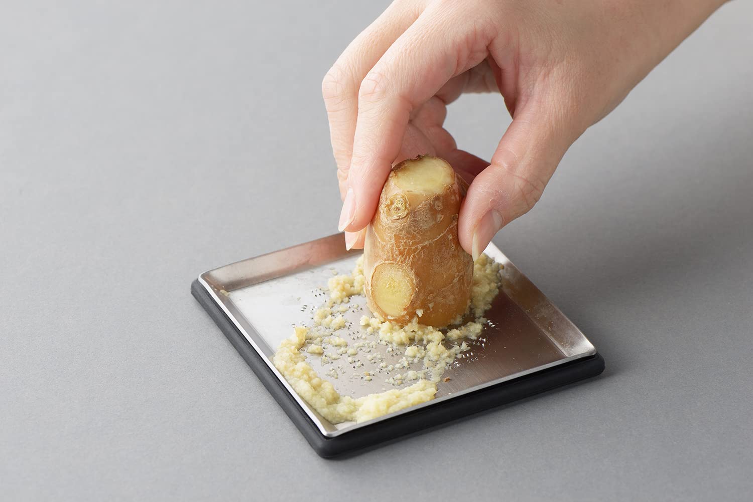 Tsuboe Kakuzara Premium Grater Square Plate For Ginger Made In Japan - Tsubamesanjo