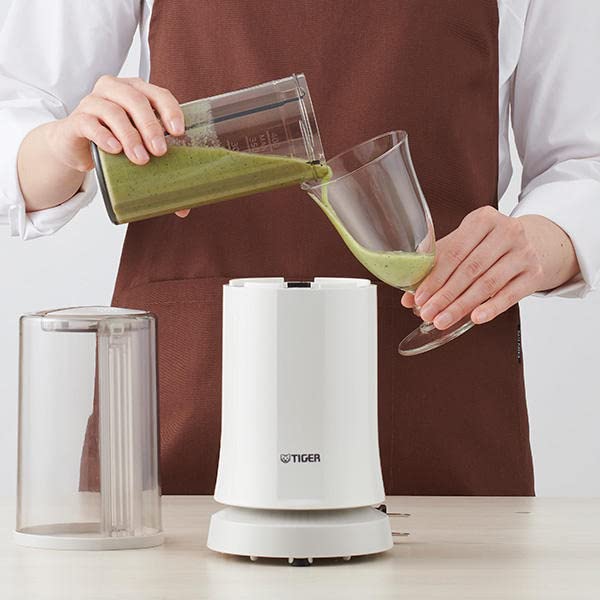 Close-up of Tiger 400ml Silky White Blender Juicer with safe lid for convenient blending