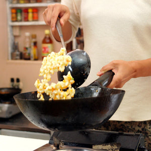 Yamada Iron Light Handle Wok Ladle (Hoak) Medium