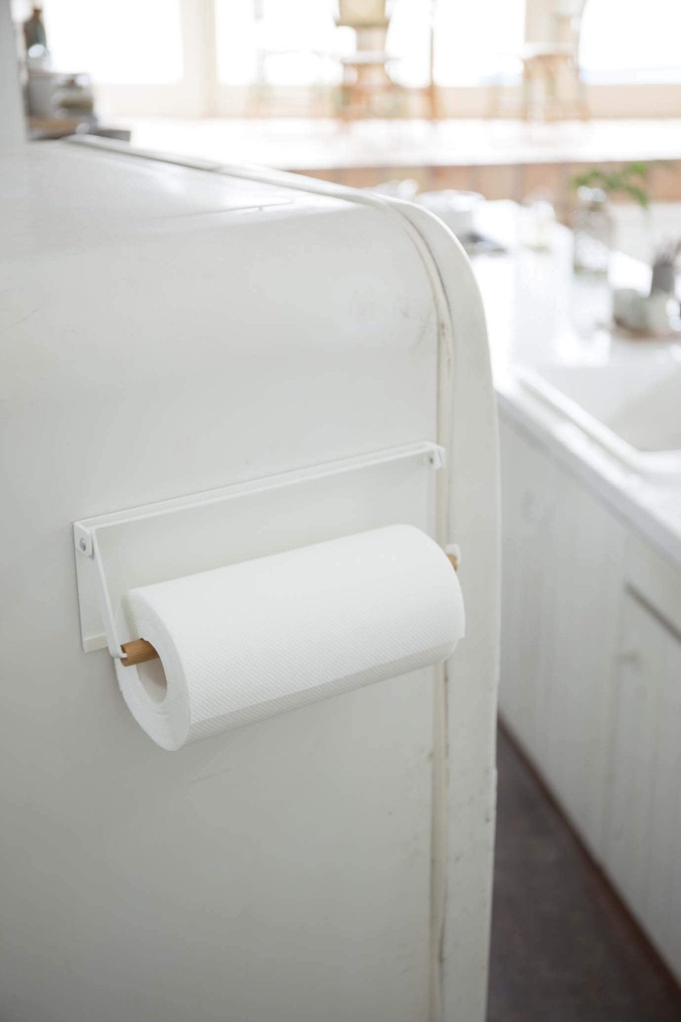 Yamazaki 3530 One - Hand Cut Magnet Kitchen Paper Holder White Japan W30.5Xd2.5Xh9.5Cm Tosca