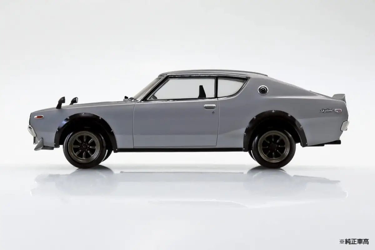 Aoshima 1/32 Nissan C110 Skyline Gt - R Custom (White) Snap Kit Model No.18 - Sp2 - Made In Japan